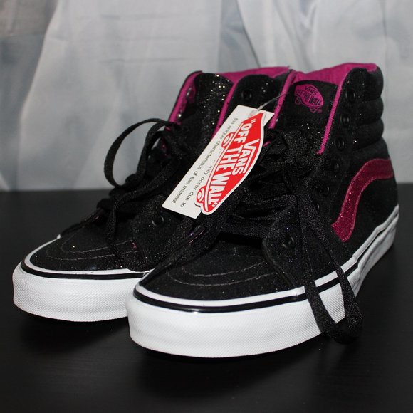 vans black pink
